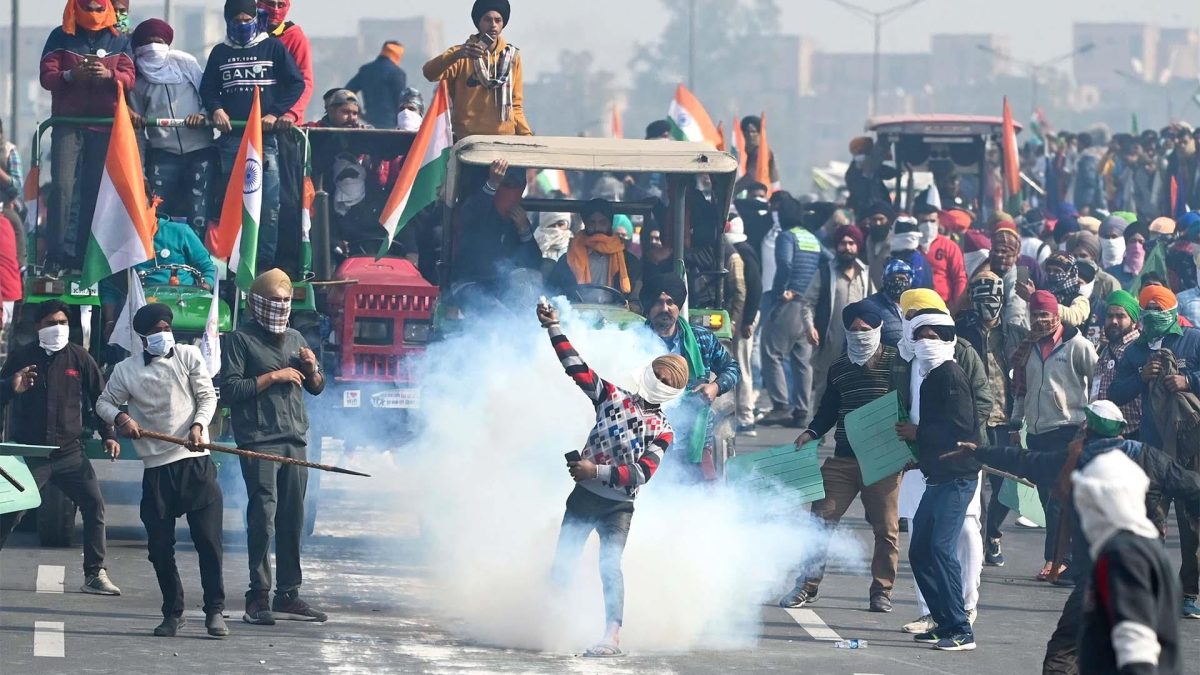 Tear+Gas+Fired+After+Thousands+of+Indian+Farmers+March+On+Delhi